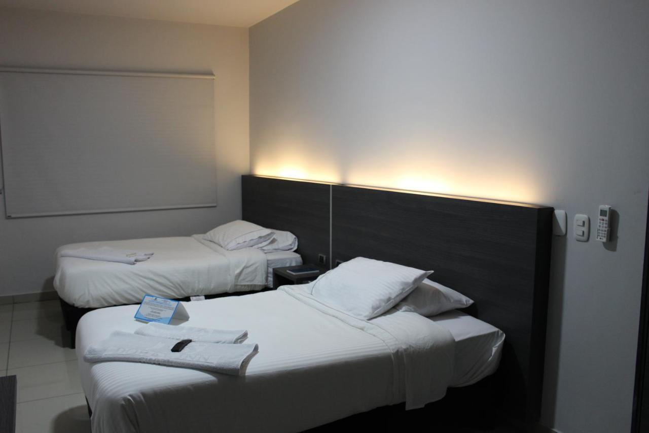 Hotel Doral Inn Ibagué エクステリア 写真
